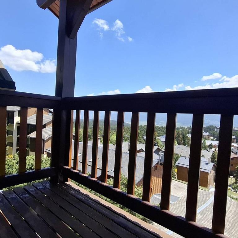 Charmant T2 cabine 6 pers. avec balcon sud, parking privatif à Bolquère - FR-1-592-8 - Studio - 8