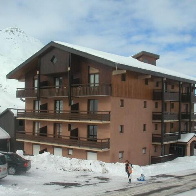Studio fonctionnel avec balcon · Proche des pistes · WIFI - FR-1-344-1068 - Studio - 13