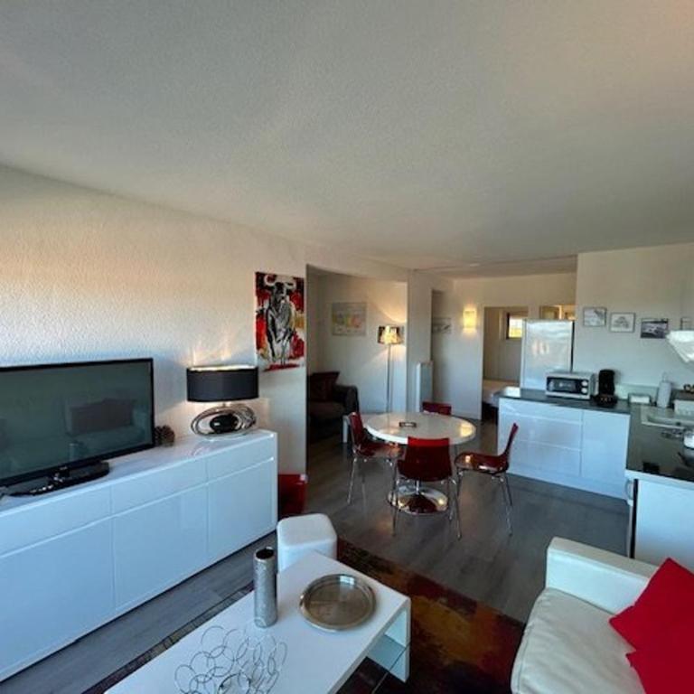 Appartement T2 rénové, proche plage, parking sécurisé - FR-1-388-154 - Appartement (4 Adultes) - 8