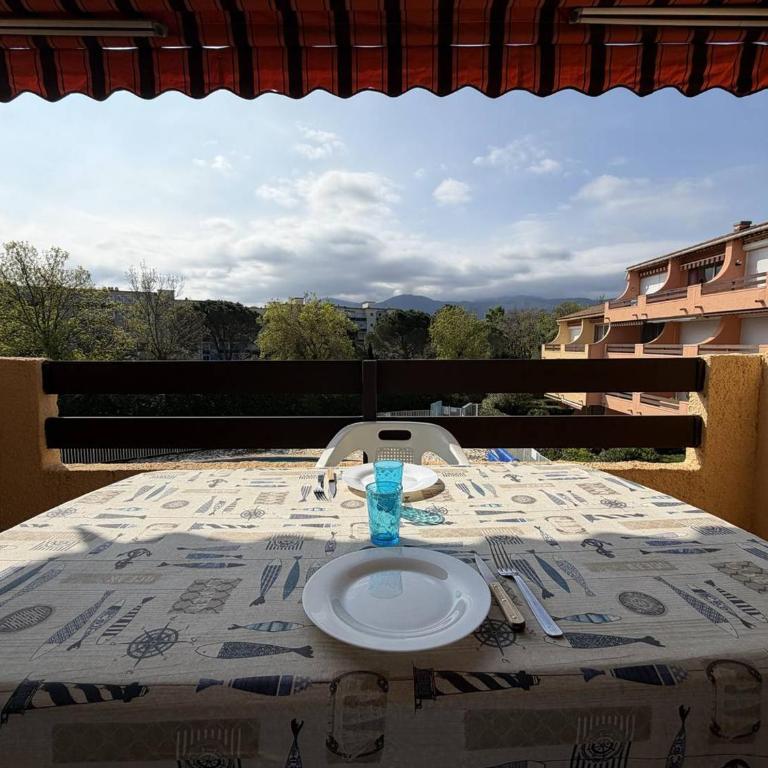 Appartement T2 avec piscine, parking privé, proche plage - 4 couchages - Argelès-sur-Mer - FR-1-388-8 - Appartement (4 Adultes) - 4