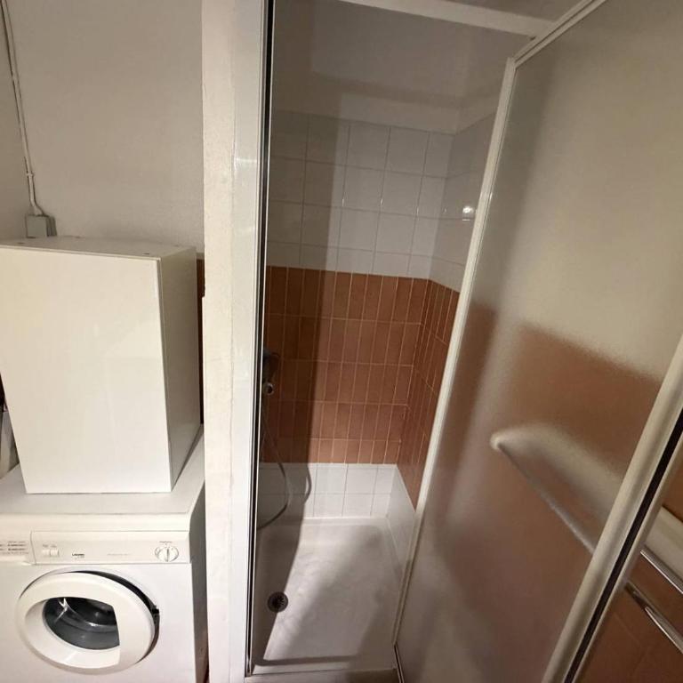 Appartement lumineux T2 avec piscine, loggia et parking, 4 couchages - Argelès-sur-Mer - FR-1-388-55 - Appartement (4 Adultes) - 11