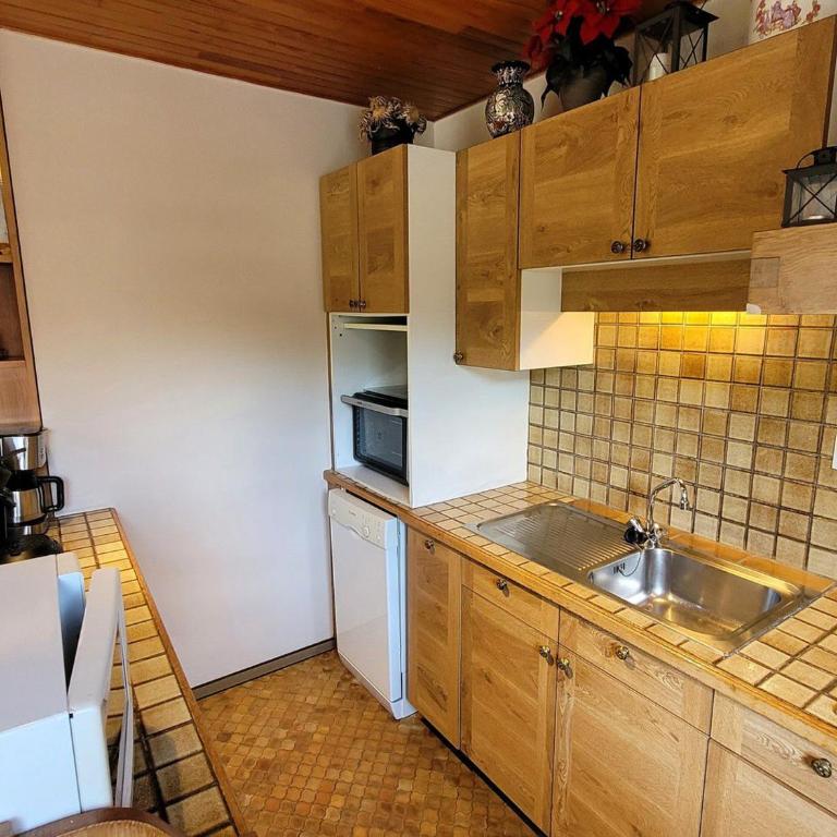 Appartement T2 cosy au pied des pistes avec parking - FR-1-598-65 - Appartement (4 Adultes) - 3