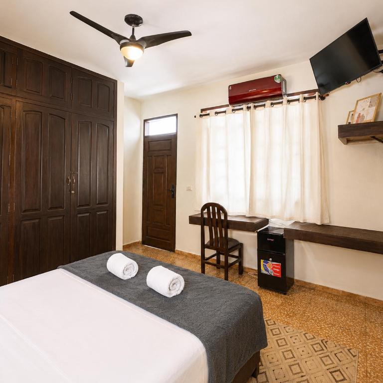 Sarao - Double Room with Private Bathroom - 22