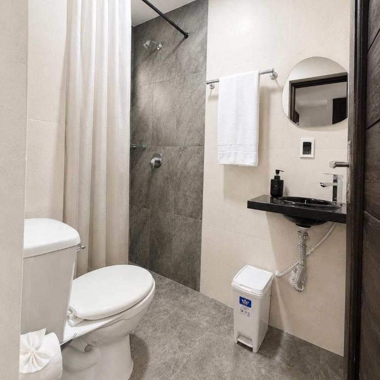 Sarao - Double Room with Private Bathroom - 17