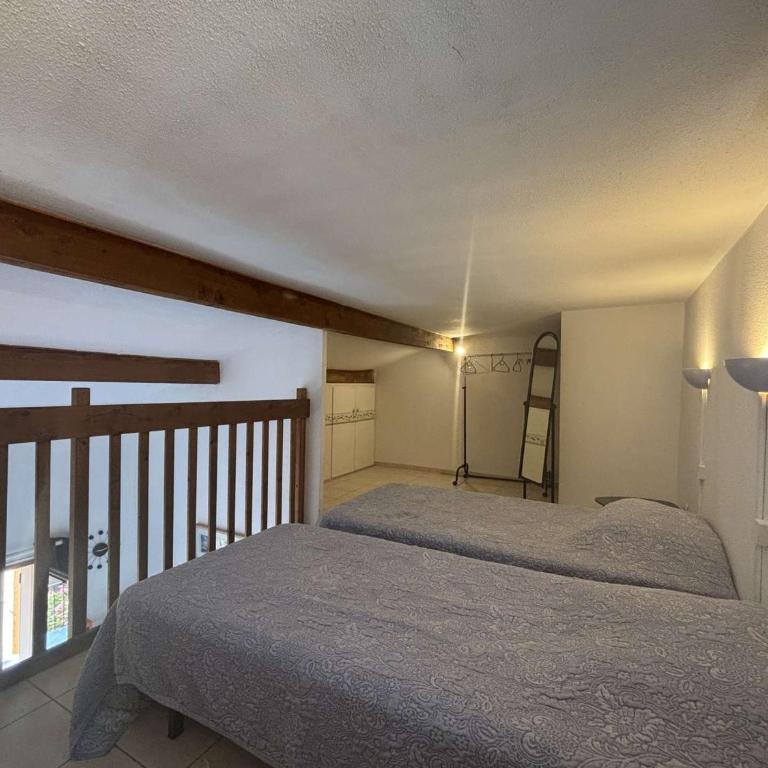 Appartement 2 Pièces avec Mezzanine et Parking à Cavalaire - FR-1-226B-251 - Appartement - 14
