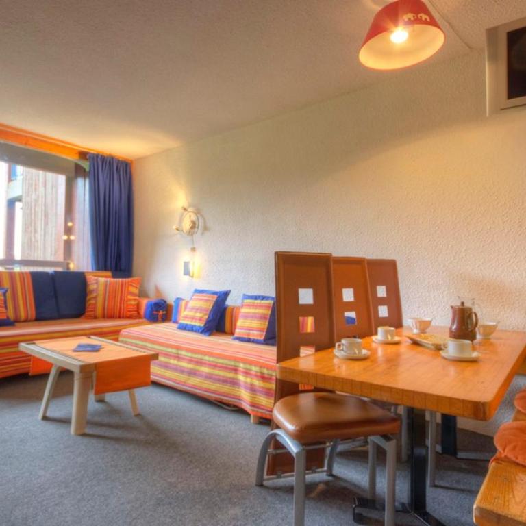 Appartement confortable au centre, balcon, WiFi gratuit - FR-1-346-541 - Apartment - 1