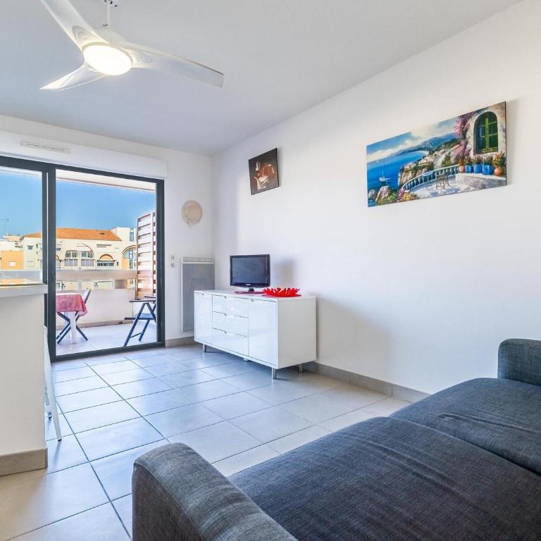 Spacieux T2 avec terrasse et parking à 100m de la plage - FR-1-472-172 - Apartment - 14