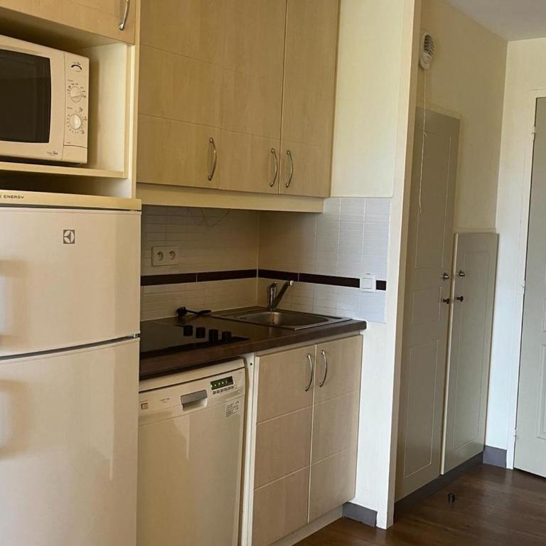 Duplex à Cap Esterel avec terrasse, solarium et parking inclus - FR-1-504-418 - Appartamento (6 Adulti) - 10