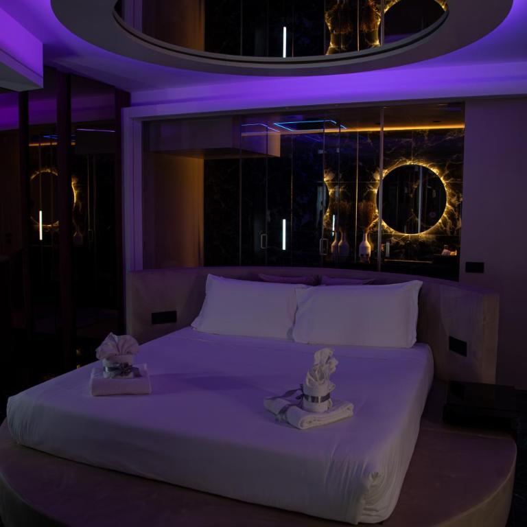 Giafra Luxury Rooms - Grand Suite Presidenziale - 2