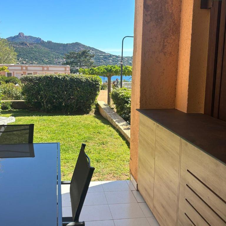 Cap Esterel: 2 pièces RDC avec terrasse, climatisation - FR-1-504-685 - Appartamento - 1