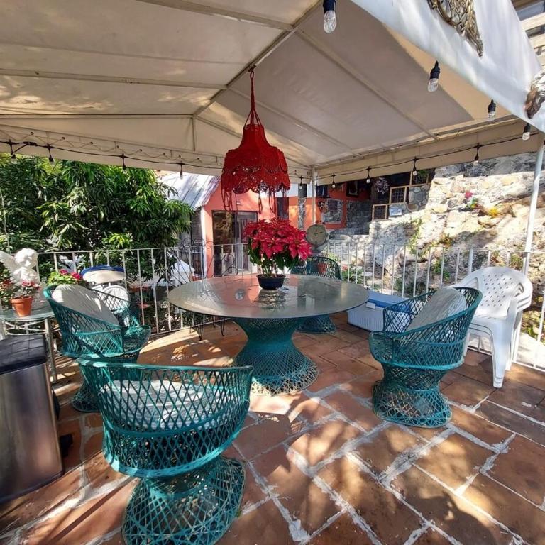 The Aviator's Shelter in Cuerna - Two-Bedroom House - 50