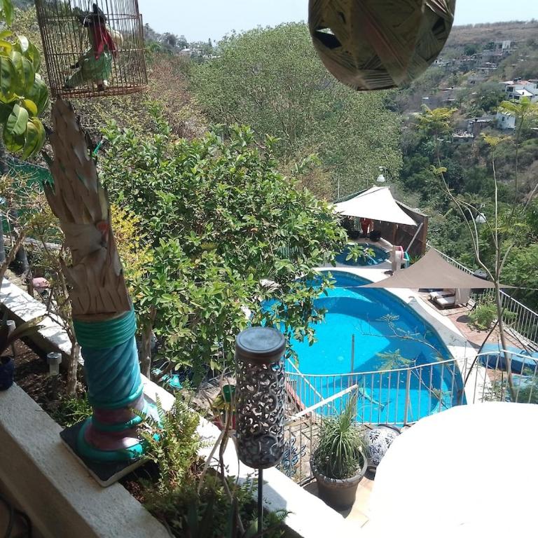 The Aviator's Shelter in Cuerna - Two-Bedroom House - 80