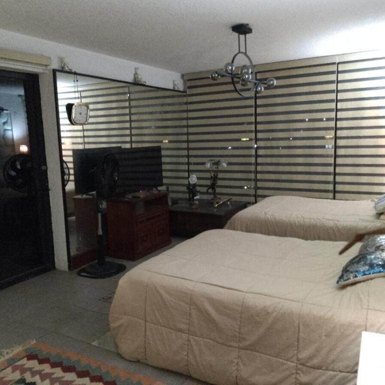 The Aviator's Shelter in Cuerna - Two-Bedroom House - 98