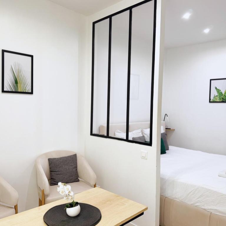 Studio Ponthieu sur Champs Elysées - calme & design - Apartamento - Planta baja - 1