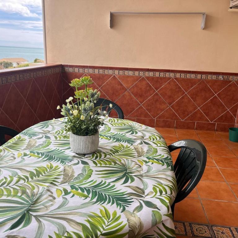 La Araña Beach Escape - Two-Bedroom House - 7