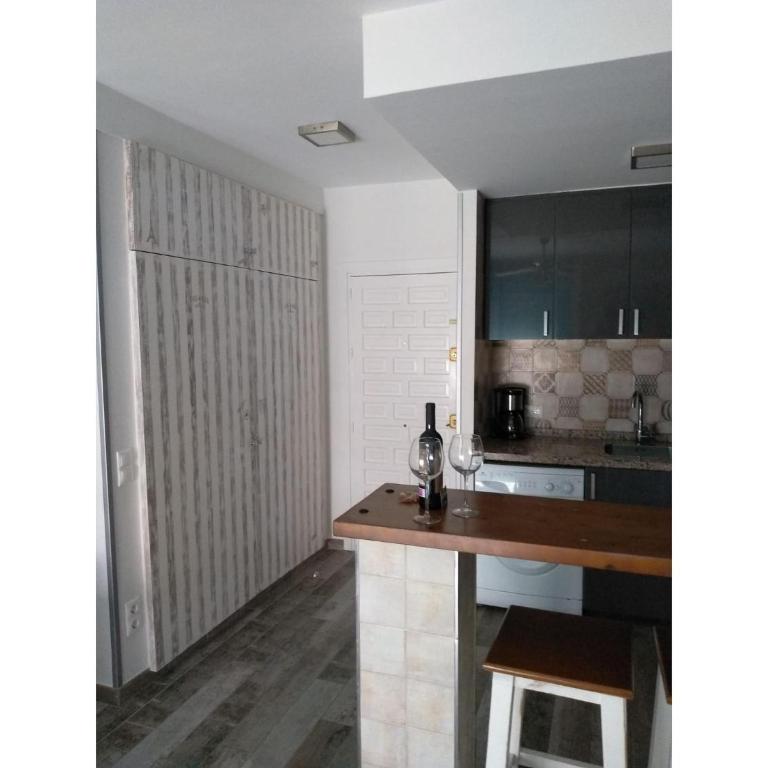 Beachfront Apartment with Terrace - Apartment mit 2 Schlafzimmern - 21