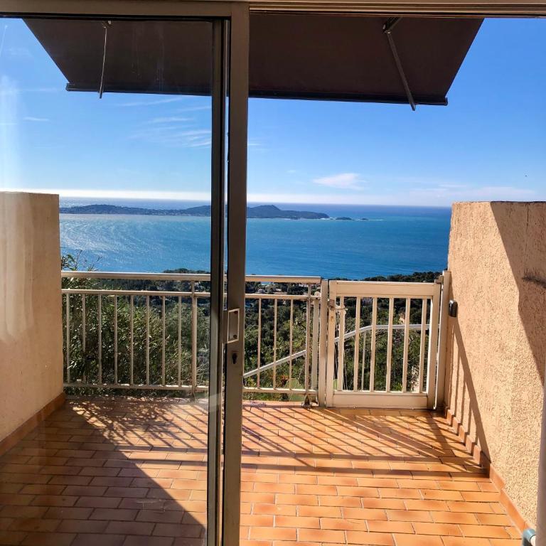 "un balcon sur la mer" T1 neuf tout équipé - Apartment mit 1 Schlafzimmer - 15