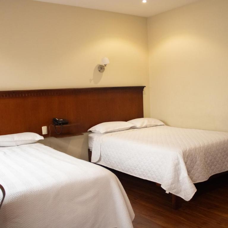 Hotel & Suites El Quijote - Habitación Cuádruple Superior - 7