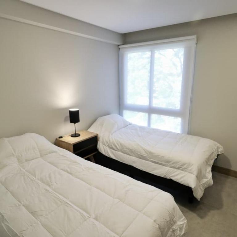 Depto Nuevo Elegante y Moderno p 6 u 8 Personas con Cochera Excelente Ubicacion - Apartamento de 2 dormitorios - 19