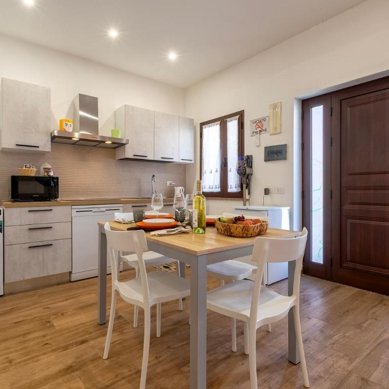 Deiana's House - Appartamento Monolocale con 1 Letto Matrimoniale - 16
