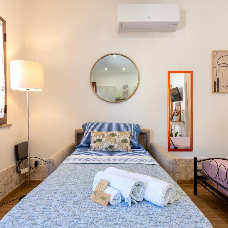 Deiana's House - Appartamento Monolocale con 1 Letto Matrimoniale - 30
