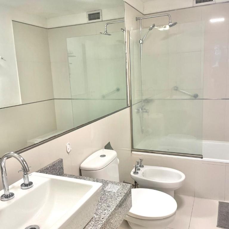 Departamento en Av Libertador con vista a la avenida - Apartamento de 1 dormitorio - 4