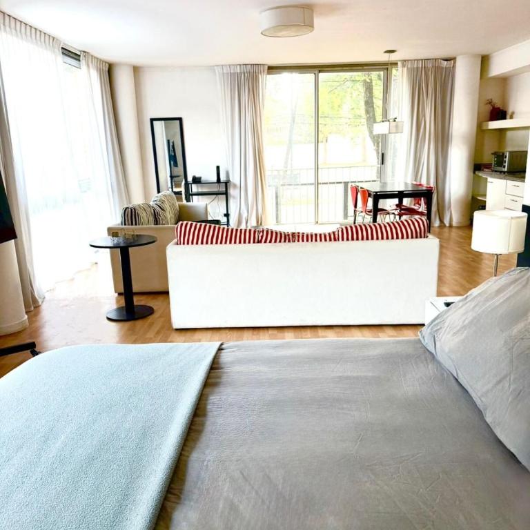 Departamento en Av Libertador con vista a la avenida - Apartamento de 1 dormitorio - 9
