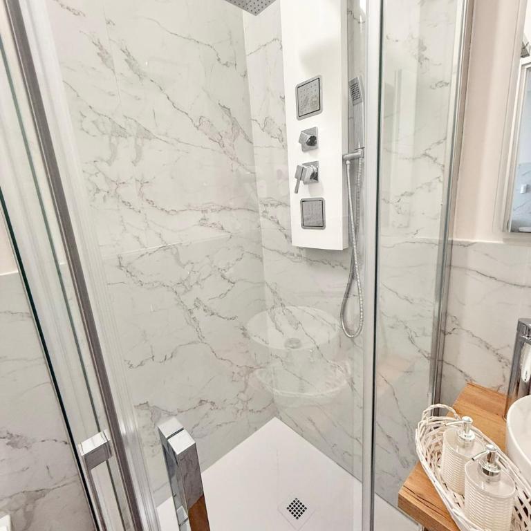 Porta Amari B&B - Doppelzimmer mit eigenem Bad - 7