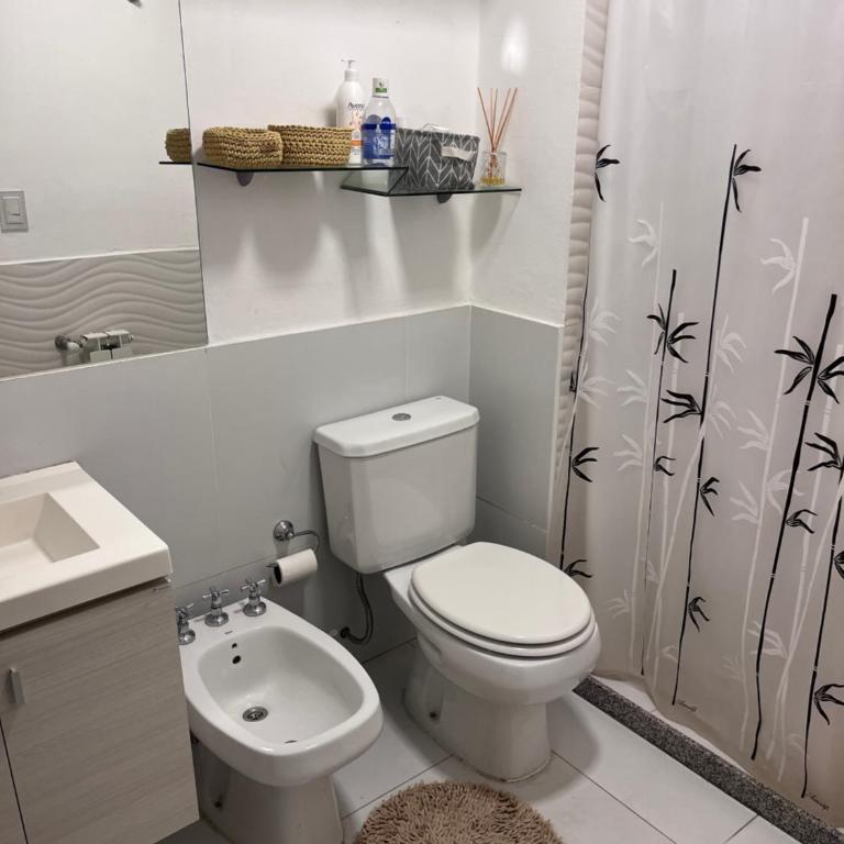 Habitacion doble con baño en suite - One-Bedroom Apartment - 10