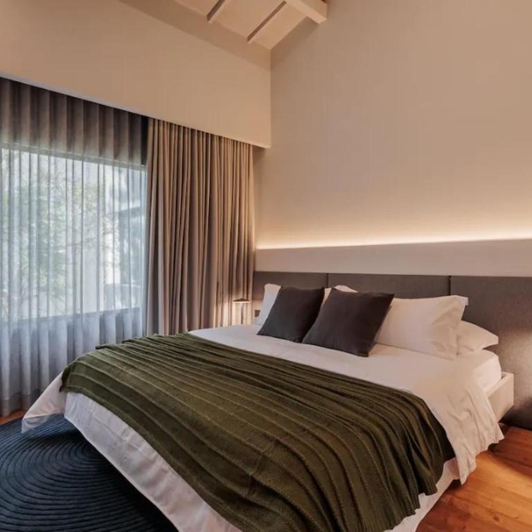 Hermoso apartamento, completamente remodelado, 4 habitaciones, 4 baños, Poblado Medellin - Apartamento de 3 dormitorios - 16