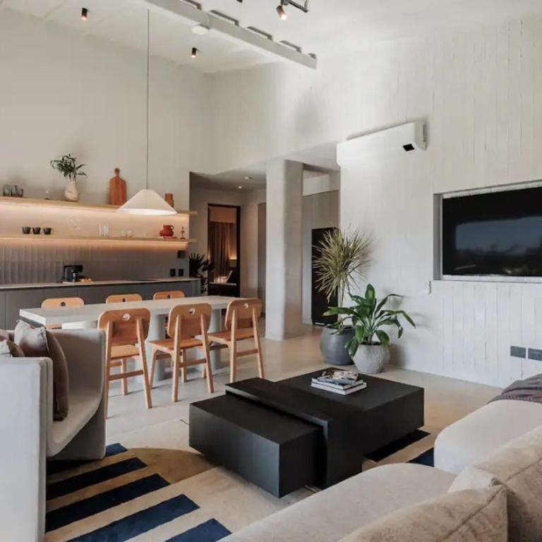Hermoso apartamento, completamente remodelado, 4 habitaciones, 4 baños, Poblado Medellin - Apartamento de 3 dormitorios - 22