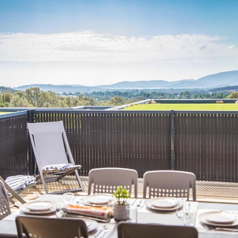 Sun-Drenched Corsican Flat - Maison de Vacances 3 Chambres - 20