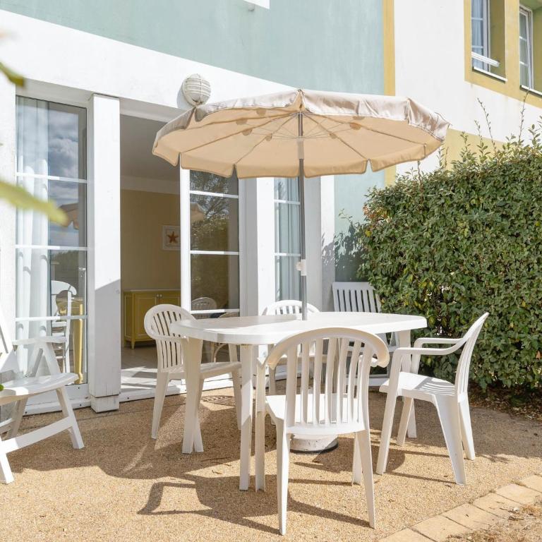 Coast Home with Play Area - Appartement 2 Chambres - 18
