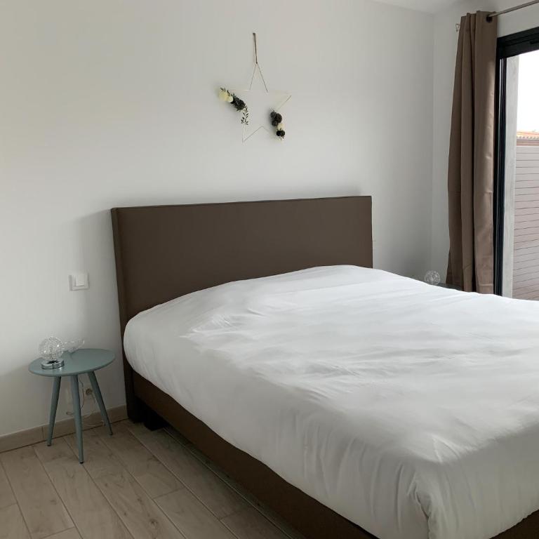 Lecci Retreat near Cala Rossa Beach - Villa con 4 Camere da Letto - 17