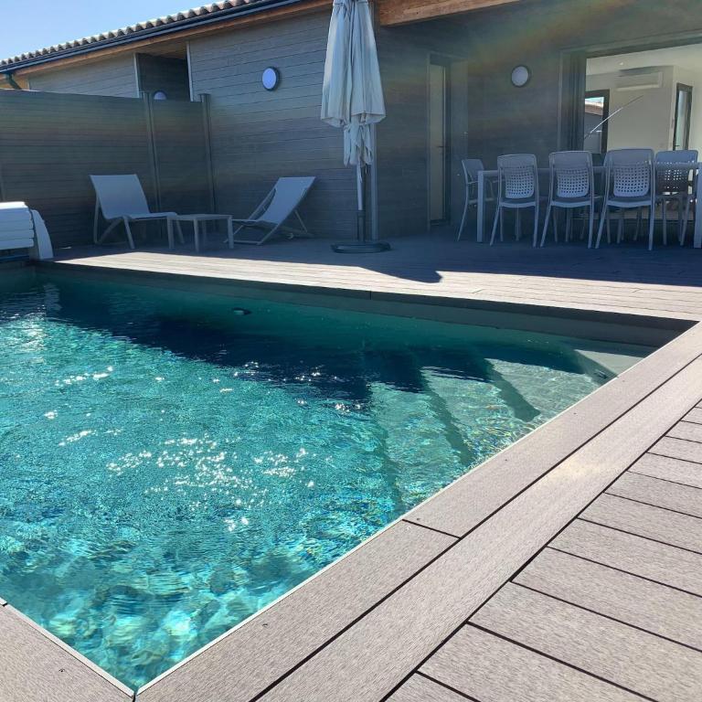 Lecci Retreat near Cala Rossa Beach - Villa con 4 Camere da Letto - 6