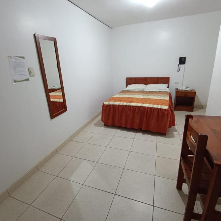 Hotel Pradera de los Celajes - Double Room with Private Bathroom - 2