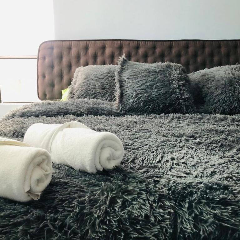 GV Aparta Suites Apto Familiar Amplio y Luminoso - Apartamento de 2 dormitorios con vistas al jardín - 8