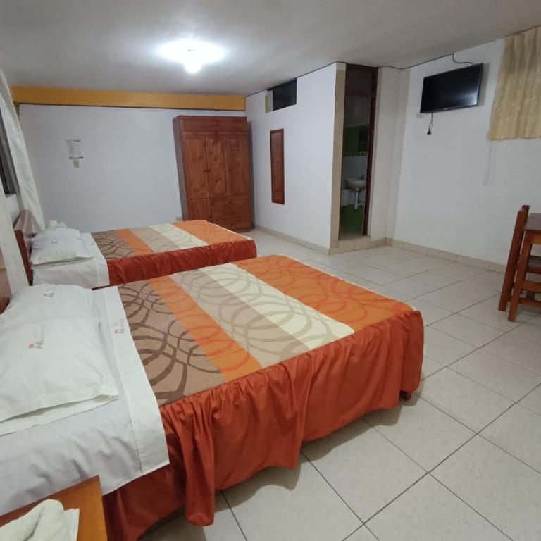 Hotel Pradera de los Celajes - Twin Room with Private Bathroom - 8