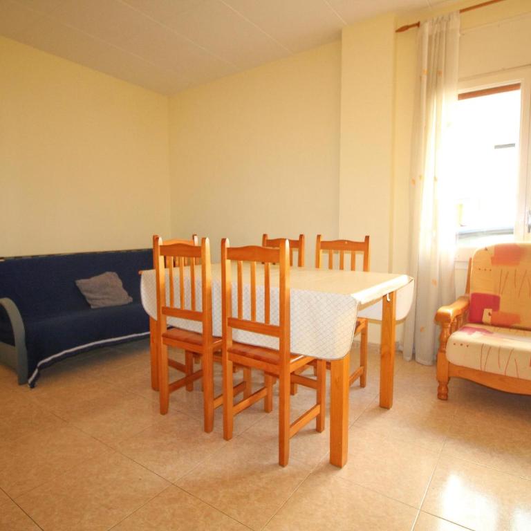 Apartamento acogedor a 100m de la playa en Llançà, con WiFi y renovado - ES-228-4 - Appartement - 4