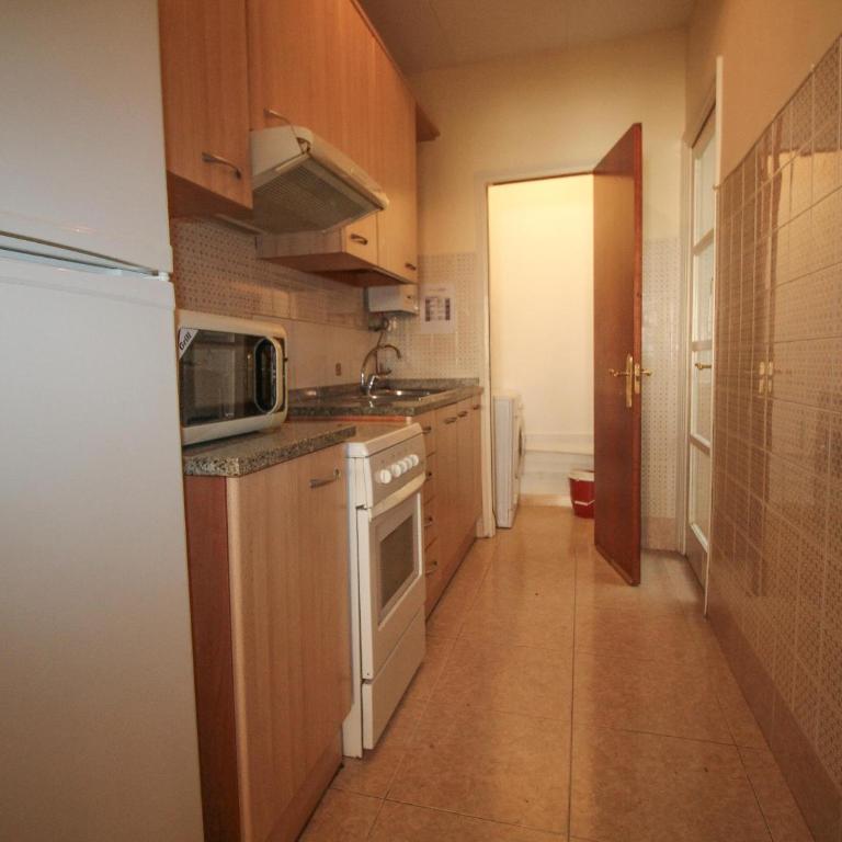 Apartamento acogedor a 100m de la playa en Llançà, con WiFi y renovado - ES-228-4 - Appartement - 14
