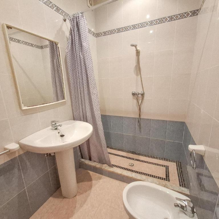 Apartamento acogedor a 100m de la playa en Llançà, con WiFi y renovado - ES-228-4 - Appartement - 15