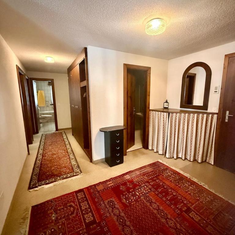 Charmante Ferienwohnung, Sonne & Bergblick - Apartment mit 2 Schlafzimmern - 4