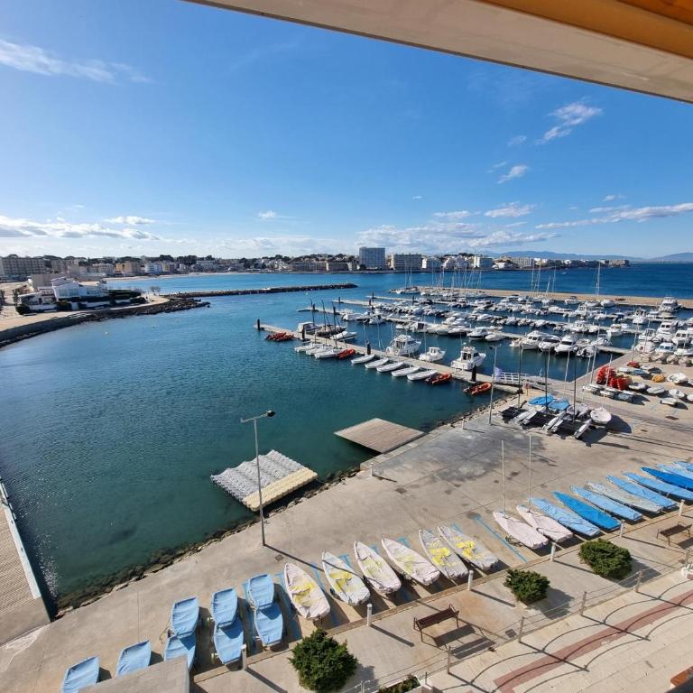 Apartamento con terraza privada en L'Escala, cerca de la playa - HISP-236-162 - Apartment - 16