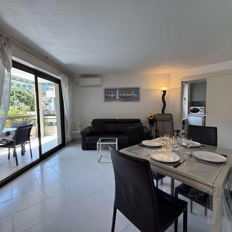 Appartement climatisé, terrasse - 4 pers. - FR-1-226B-263 - Appartement - 7