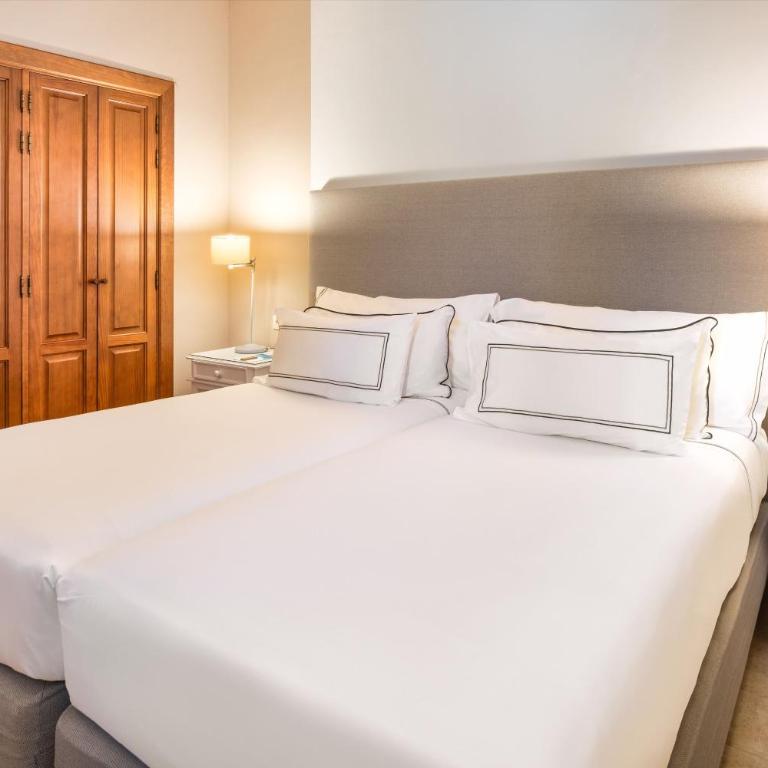 Meliá Villaitana - Suite Familiar (2 adultos + 3 niños) - 2