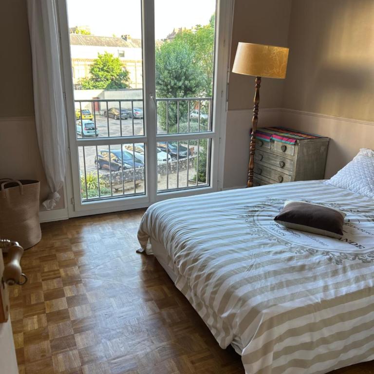 milouisappartement proximité centre avec parking gratuit - Two-Bedroom Apartment - 11