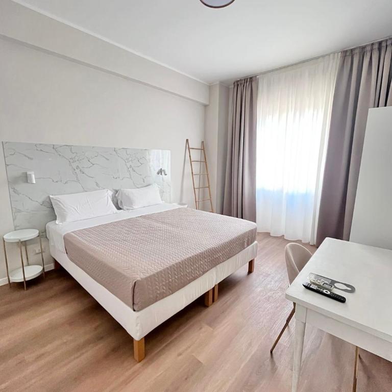 Porta Amari B&B - Doppelzimmer mit eigenem Bad - 1