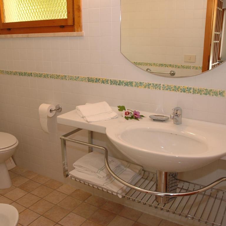 Villaggio Los Nidos - Classic Bungalow - 4