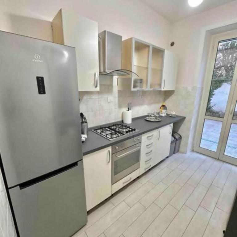 Luxury Vatican Home - Private Garden - Two-Bedroom Apartment - 22