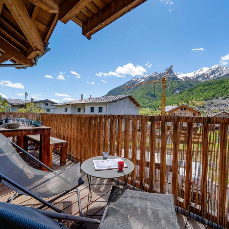 Serrechevalierholidays Terrasse&Vue 700m pistes, comme un chalet, 8 personnes - Appartement 3 Chambres - 63